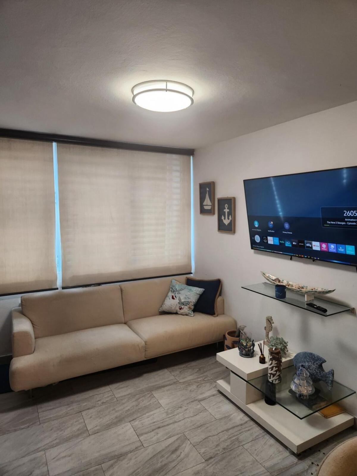Apartamento Walking Distance In Miramar San Juan